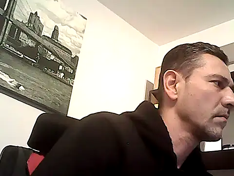 mastercharisma35: онлайн-секс-чат