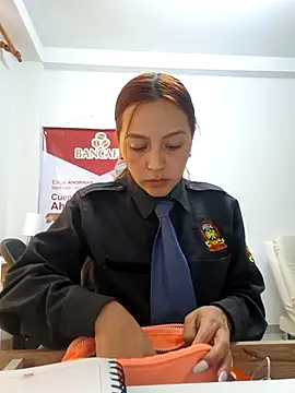 Онлайн чат XXX Emily-7_