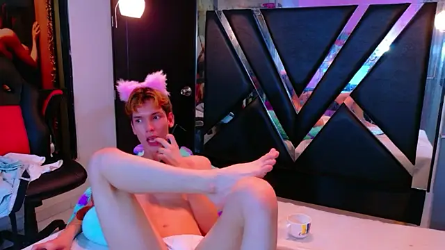 park_jimin1: онлайн-секс-чат