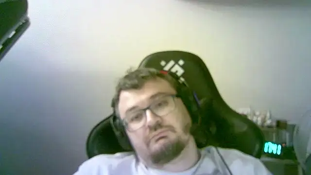 Živý XXX chat SirAbuser