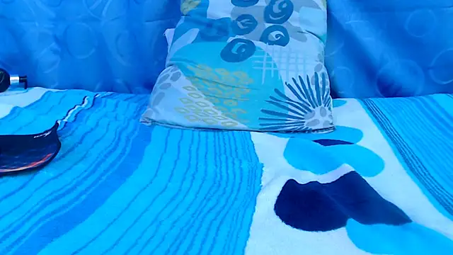 Show de webcam de skinnykalitzo18