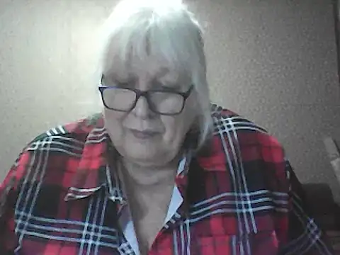 Alexia64231 Chat XXX live