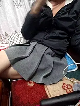 Haralushiaaa – Naživo XXX chat