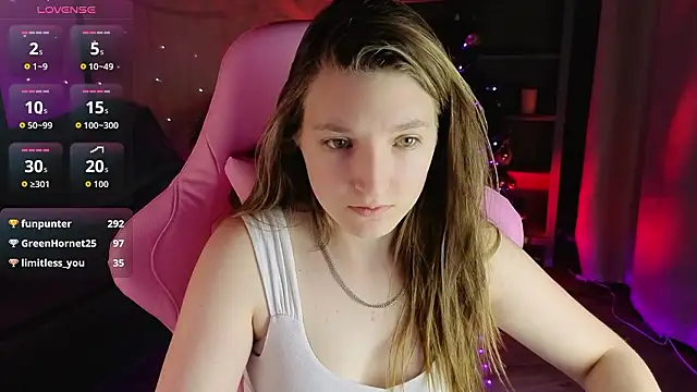 Chatroom XXX en direct de Mia_Myles