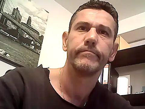 Show de mastercharisma35 na webcam