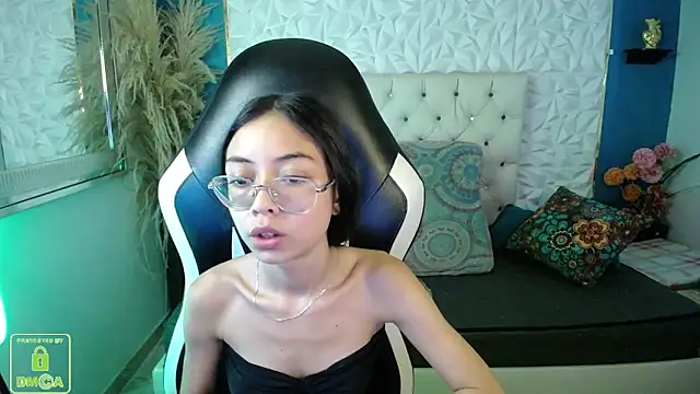 NathaliaSweet_11 live XXX chat