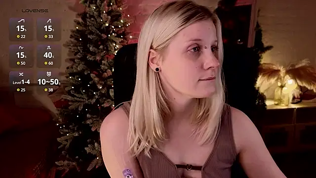 XXX chat uživo modela ShineJoan