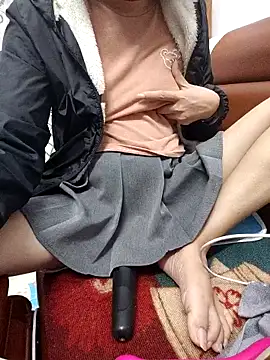 Haralushiaaa Chat XXX live