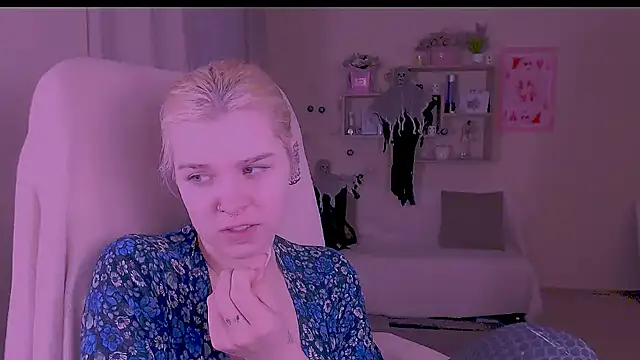 Hot_BlondaのライブXXXチャット