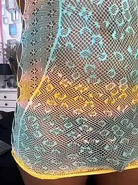 CamilosaOrtega élő XXX-chatje