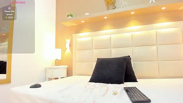 TracyDavis_'s Live XXX Chat