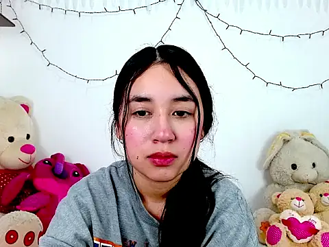 SiennaLorens' Live XXX Chat