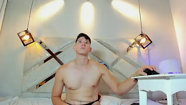 Angel_Sanzz 现场XXX聊天