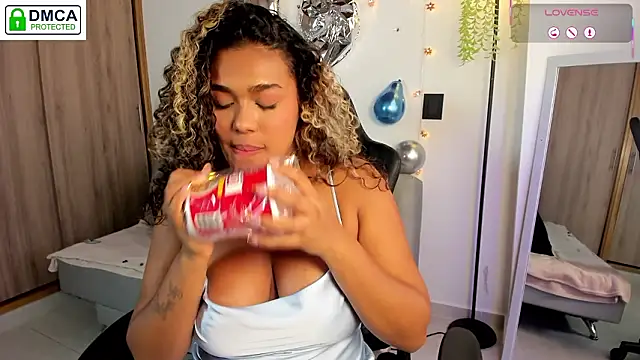 aleja_montiel__ Chat XXX in diretta