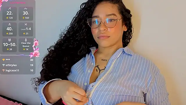 CloeBunny_'s Live XXX Chat