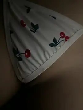 Lyly101202 网络视讯表演