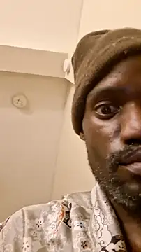 Show modela Tyty86866 na web-kameri