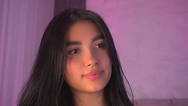 katy_rioss élő XXX-chatje