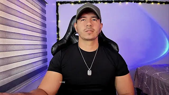 ransoj's Live XXX Chat