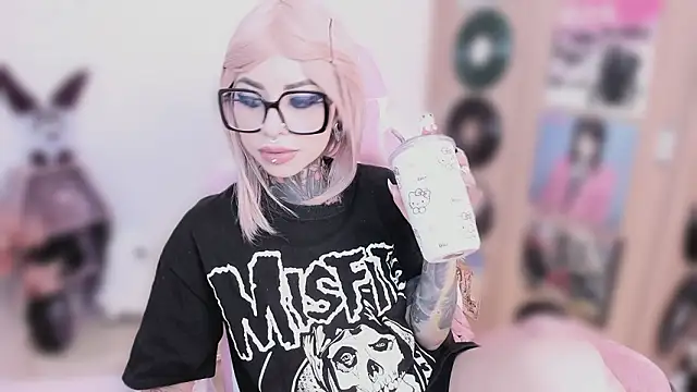 Czat XXX na żywo – NikkiRamone