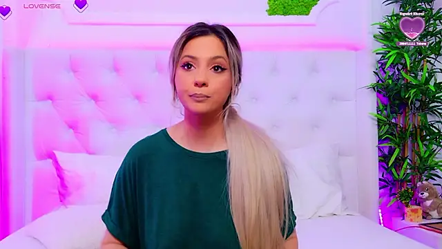 AriannaSins Adlı Modelin Canlı XXX Sohbeti