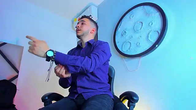 mike_257: онлайн-секс-чат