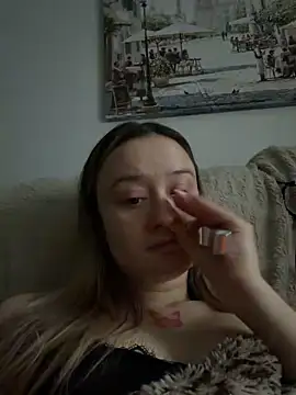 LilyLuck_'s Webcam Show