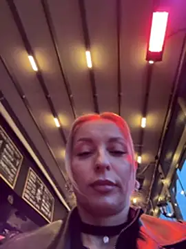 VikaBunny1 – Naživo XXX chat