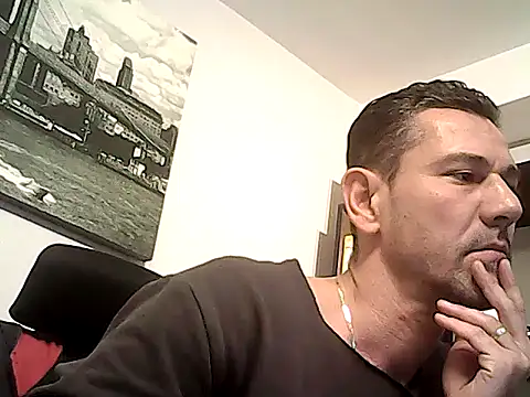 mastercharisma35: онлайн-секс-чат