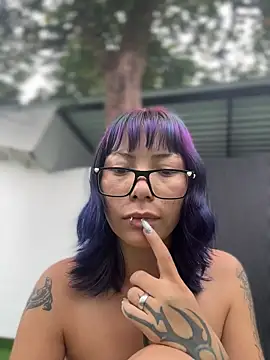 Namii_cute Show in webcam