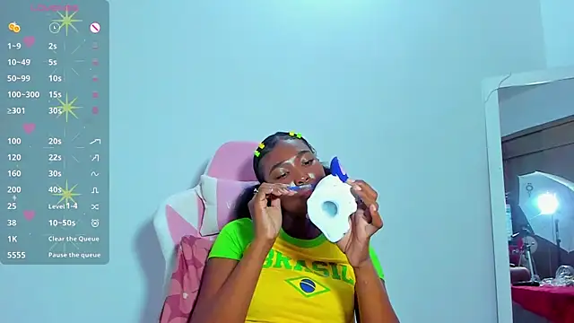 Chat XXX en directo de myblackdoope