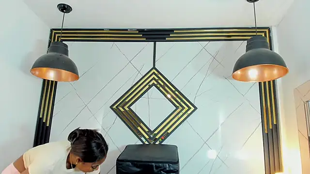 EmilyDiaaz élő XXX-chatje