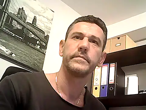 mastercharisma35's Live XXX Chat