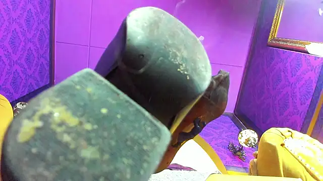 Scarlett_Barnes Chat XXX live