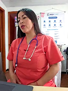 Chatroom XXX en direct de JustSamantha_