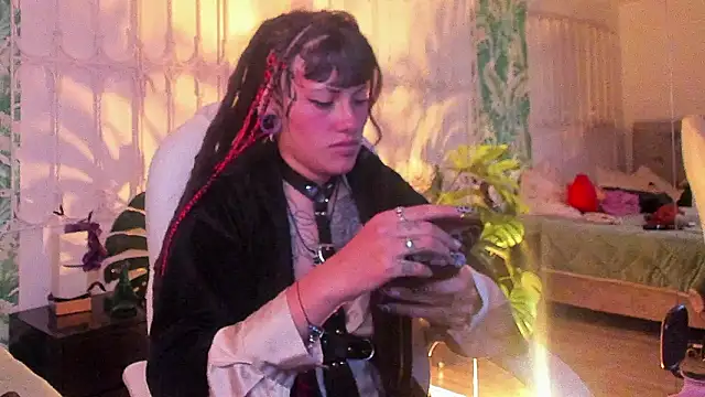 _sharlotte777のライブXXXチャット