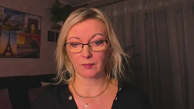 Show de vanessa_chat na webcam