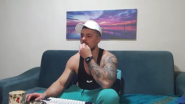 Chat +18 de Tiberius_hunk ao vivo