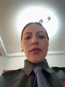 Emily-7_のライブXXXチャット