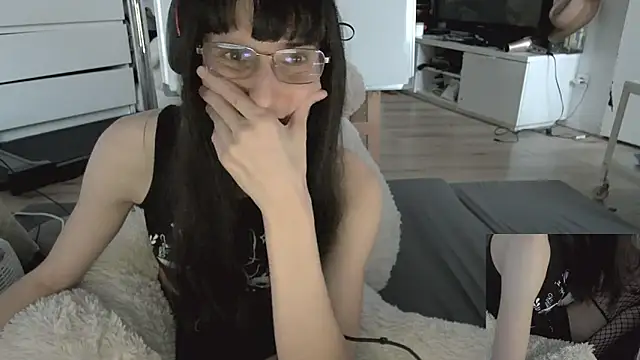 CeriseLapine – Naživo XXX chat