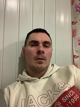 Rowing199456 live XXX chat