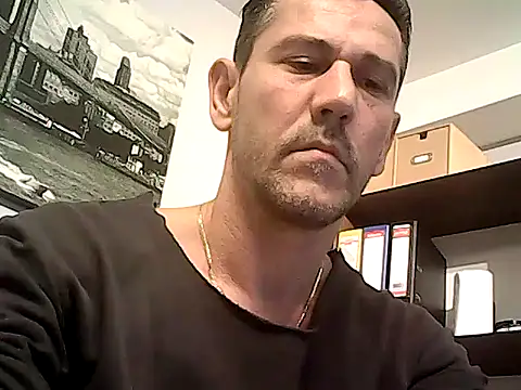 mastercharisma35's Live XXX Chat