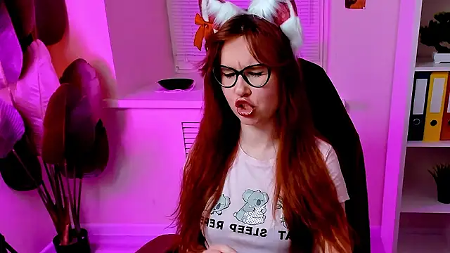 CarolGiggly Live XXX Chat