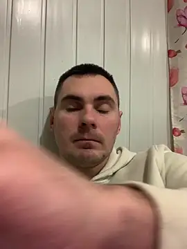 Rowing199456's Live XXX Chat