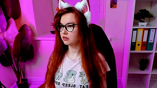 CarolGiggly's Live XXX Chat