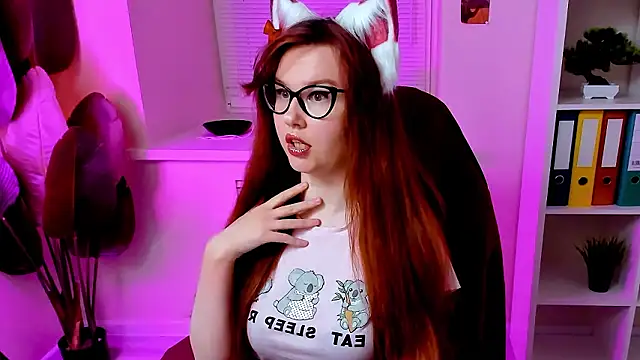 CarolGiggly live XXX chat