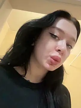 Онлайн чат XXX AlishaOfThorns