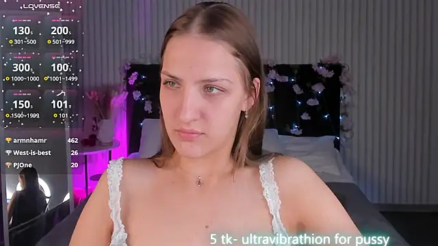 Luna_Vibee: онлайн-секс-чат