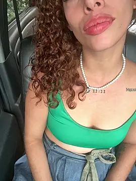 Онлайн чат XXX roxyrougee