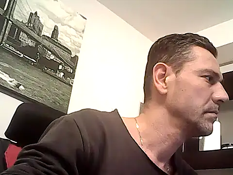 mastercharisma35's Live XXX Chat